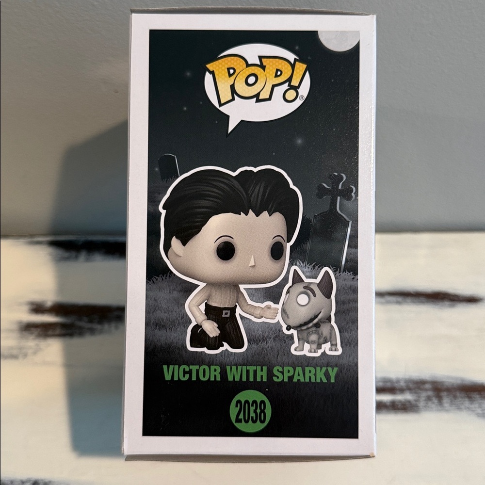 Funko Pop #2038 Victor with Sparky - frankenweenie - Picture 4 of 4